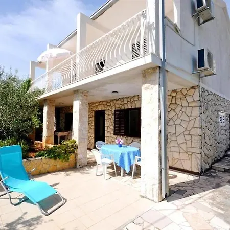 Adriatico トロギール